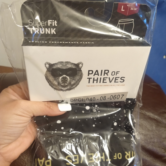 Pair of Thieves Men’s Striped SS Along Lines Trunk - Picture 7 of 8